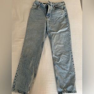 Abercrombie 90’s straight ultra high rise jeans🩵💙